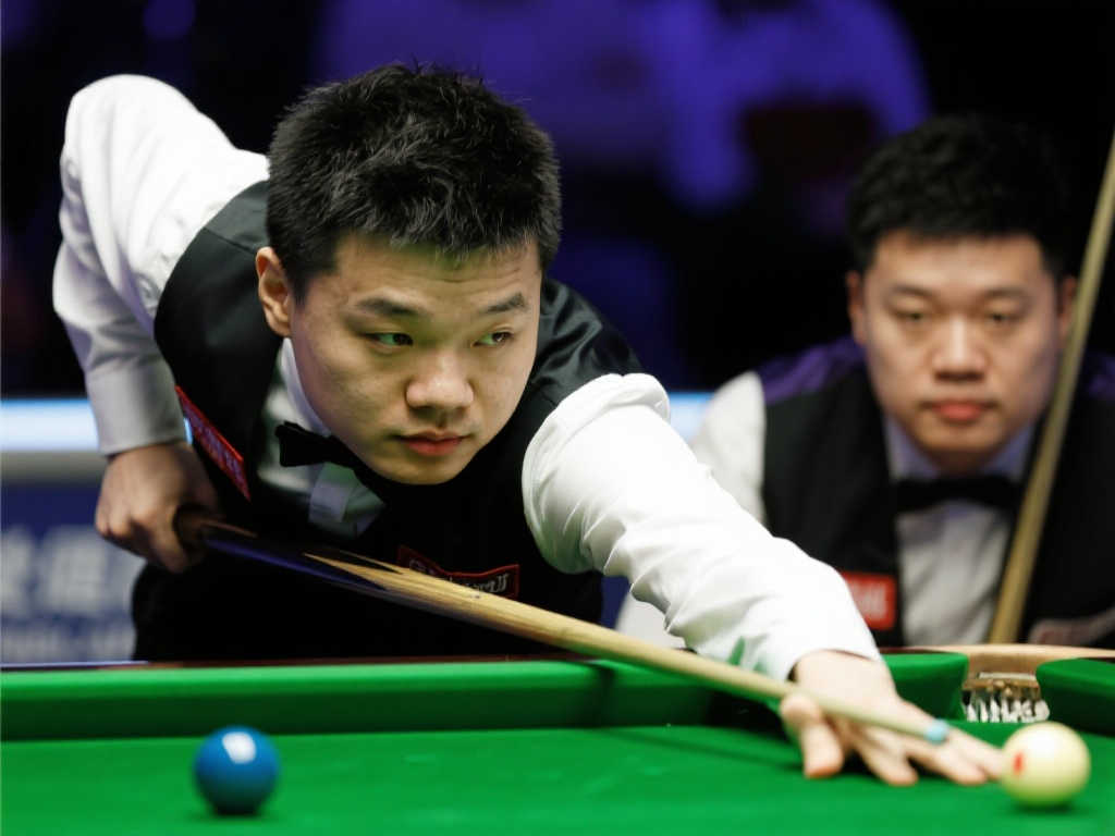 赵心童夺冠后激动难眠，世界排名飙升至第11位